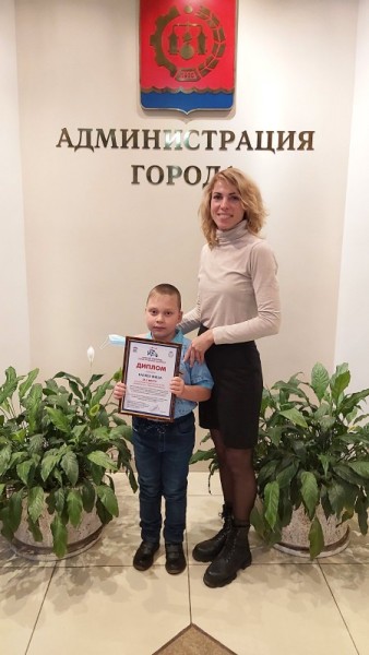победитель