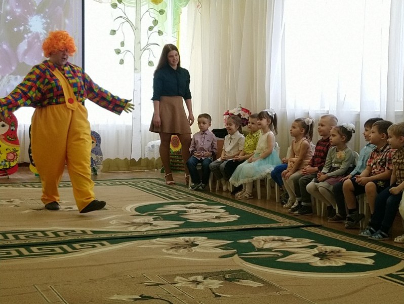 8 марта